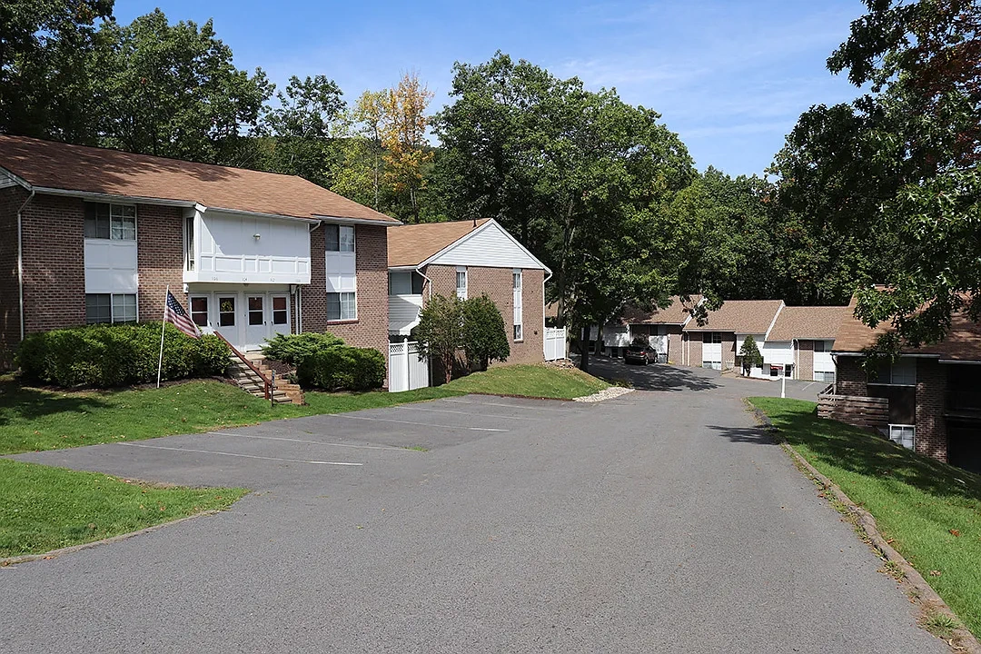 Morgan Manor – photo 2
