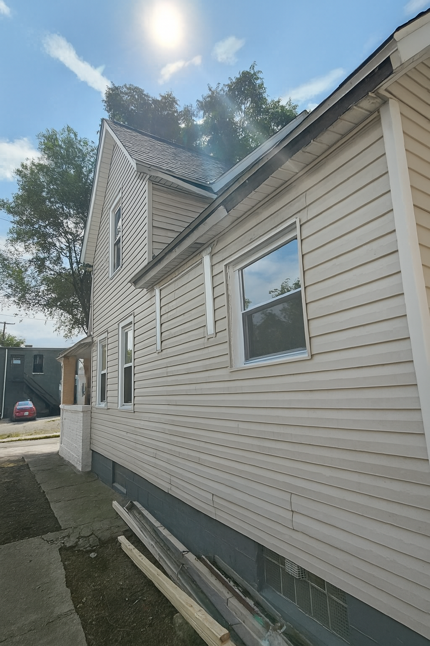 2580 W 18th Pl – photo 3