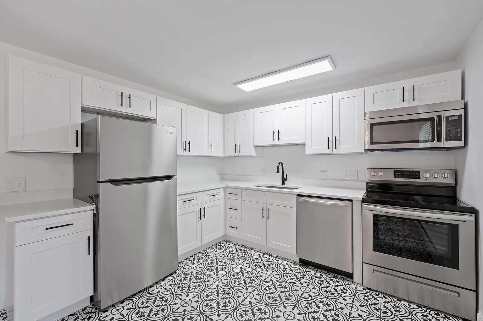 4303 Allison St – photo 2