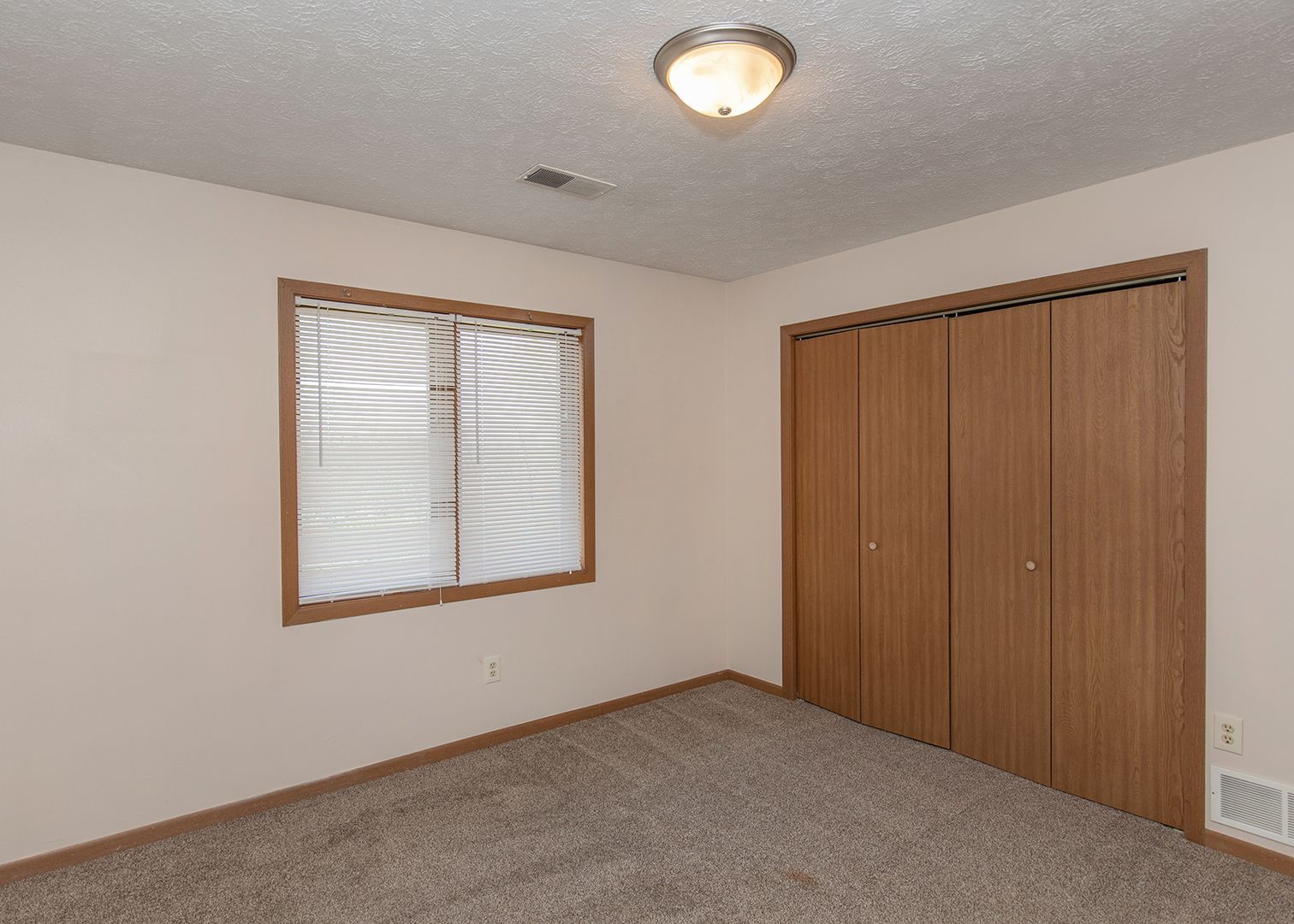 921 Pius Ln unit 921-3 – photo 4