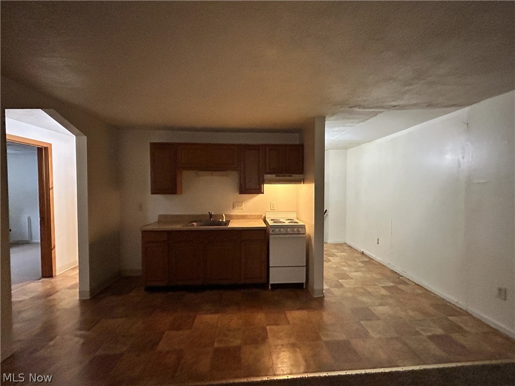 183 Woodmont Ave unit 2 – photo 3