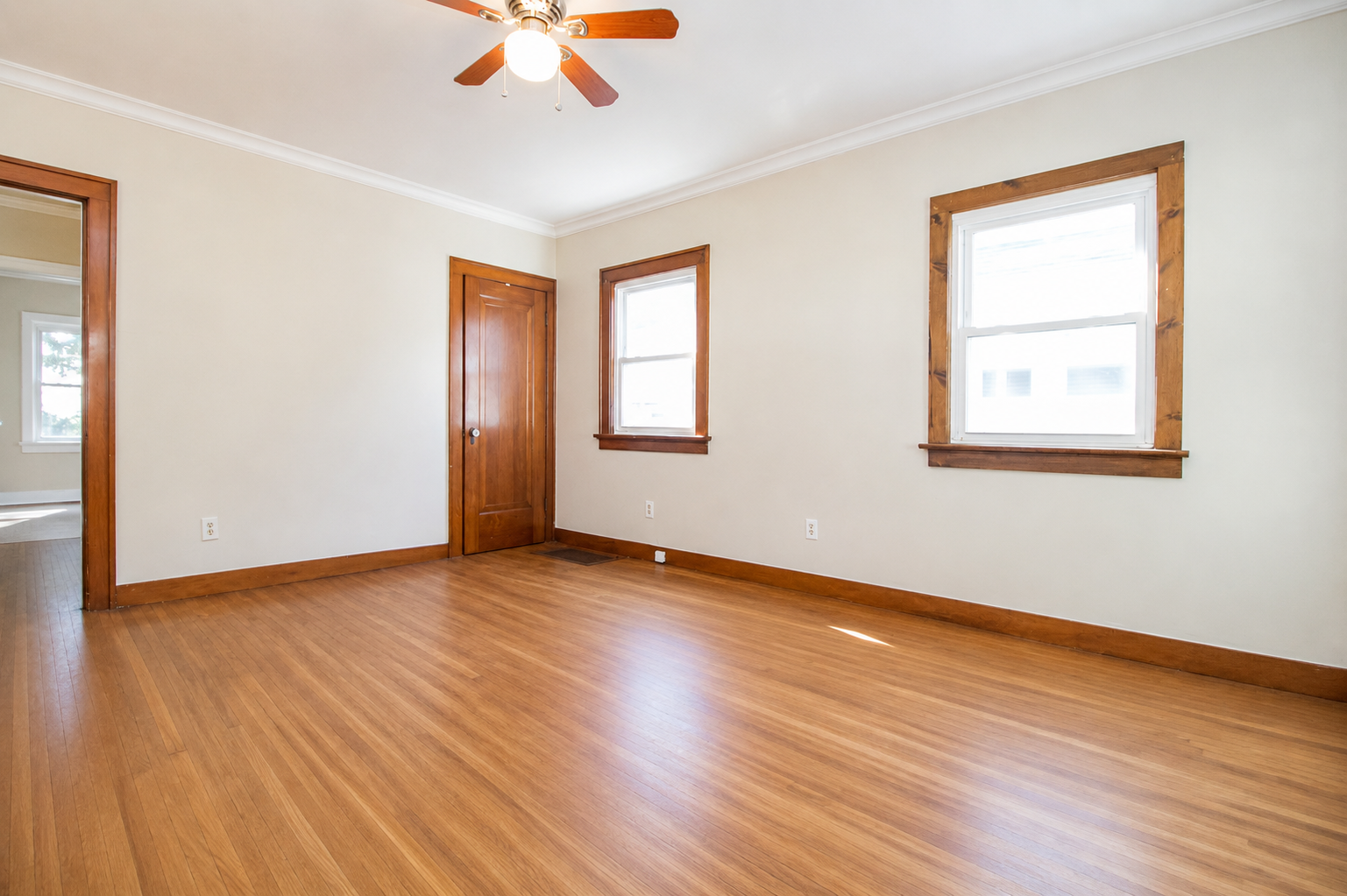 1467 Crestwood Rd – photo 4