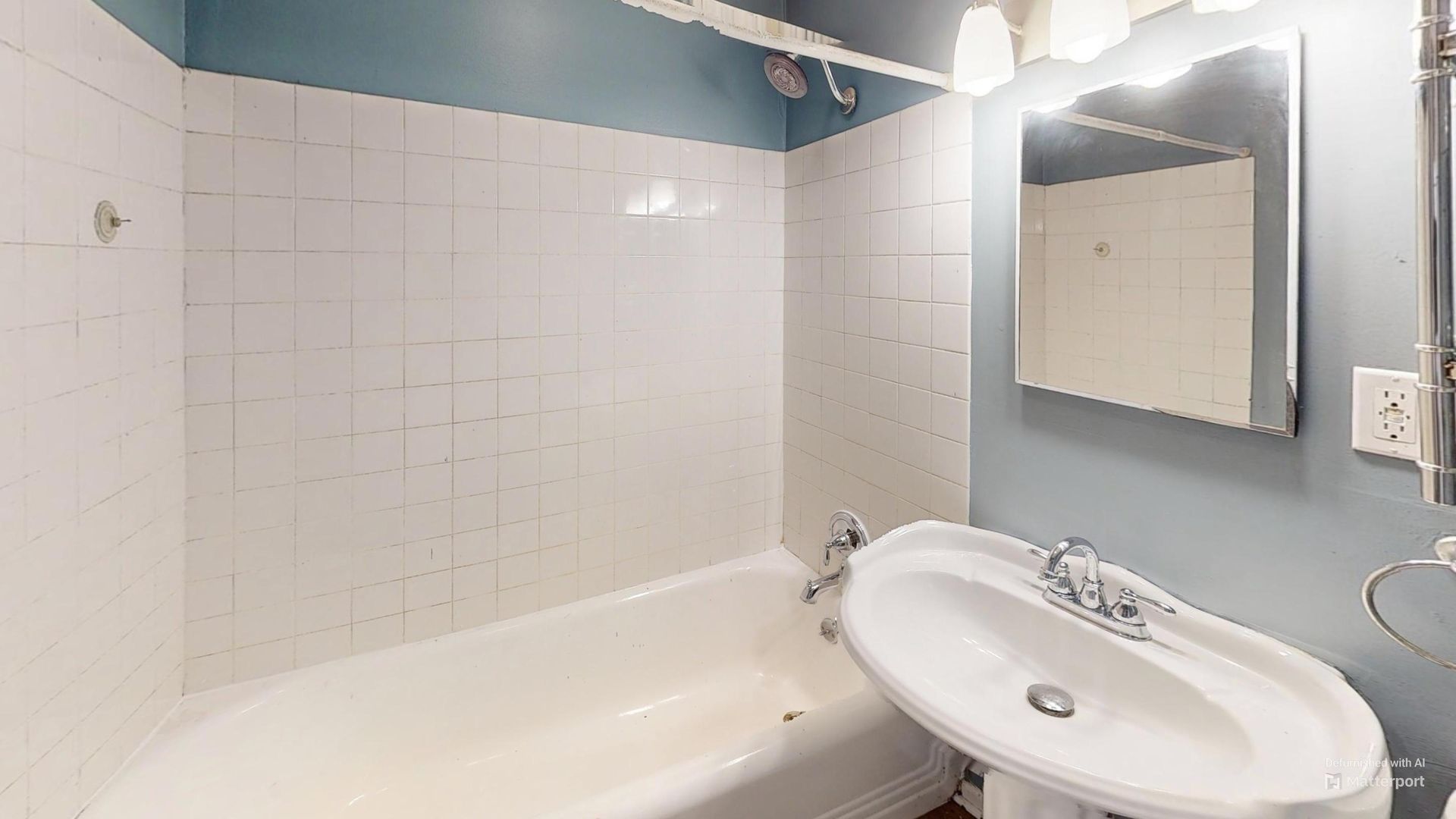 2566 Kemper Rd – photo 5
