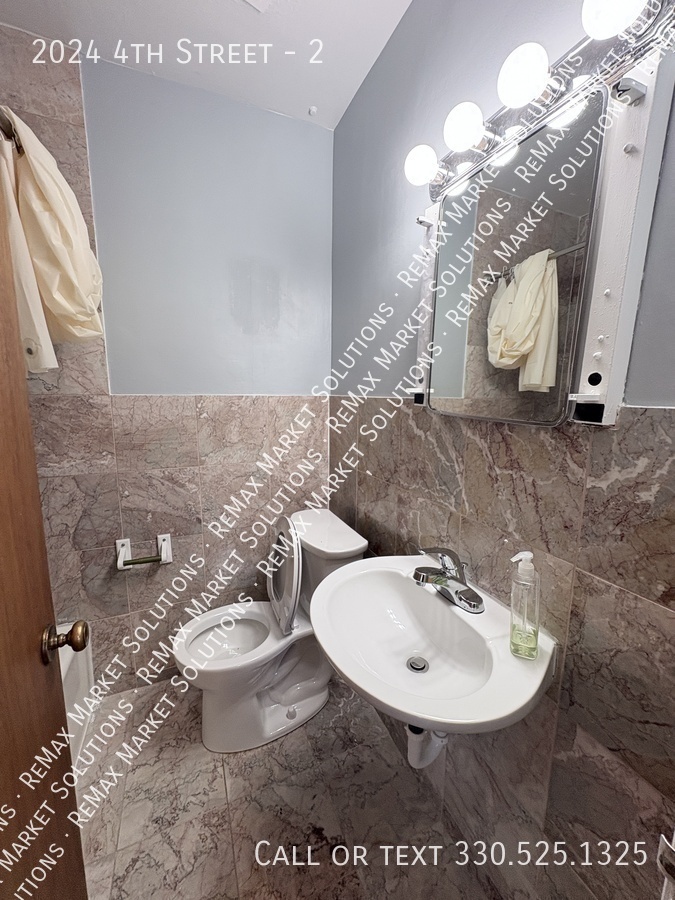 2024 4th St – photo 4