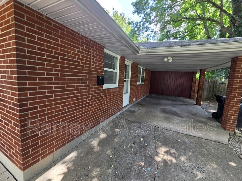 3135 Rosedale Blvd – photo 2
