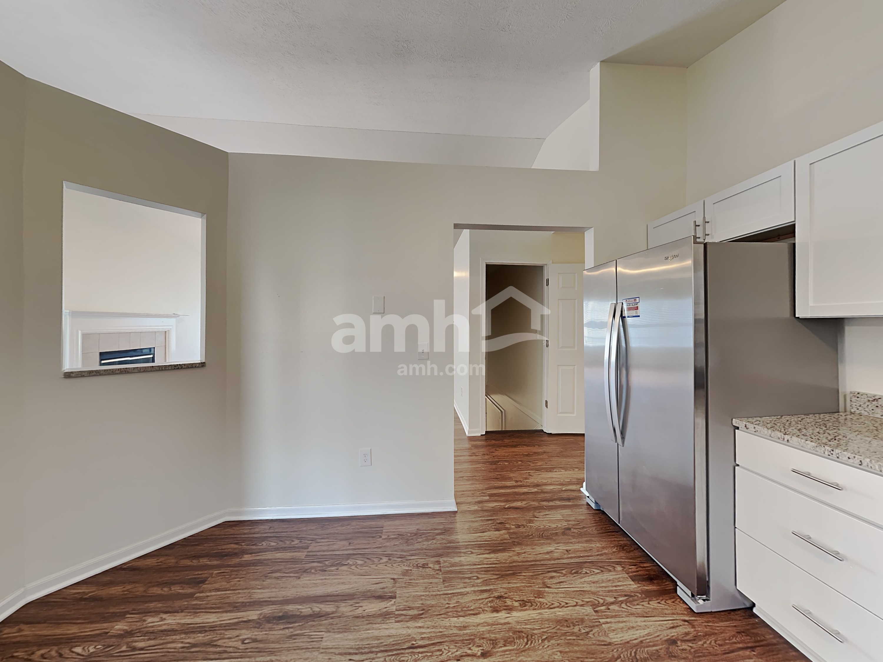 7888 Edgewater Dr – photo 4