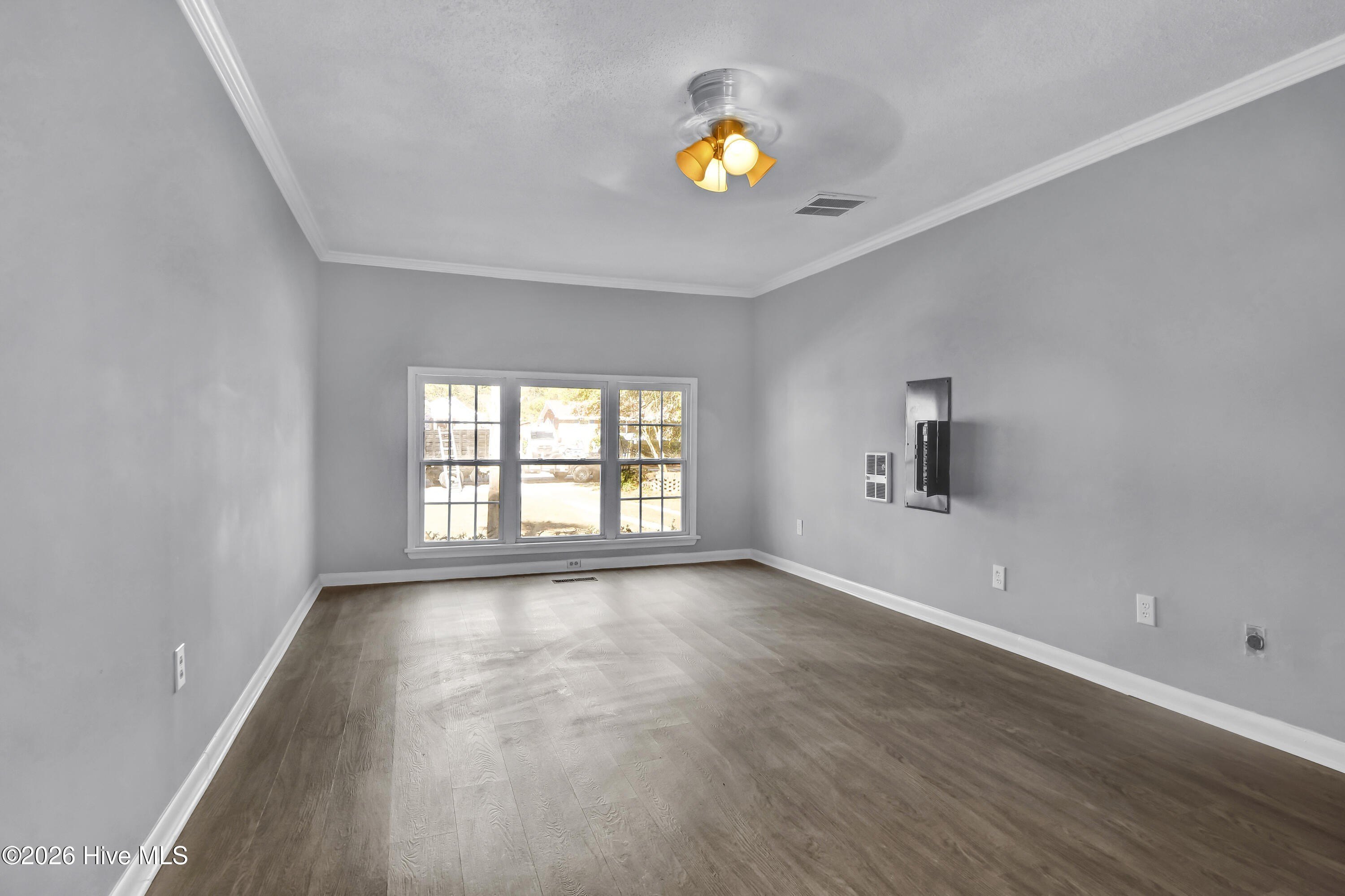 139 Charter Dr – photo 5
