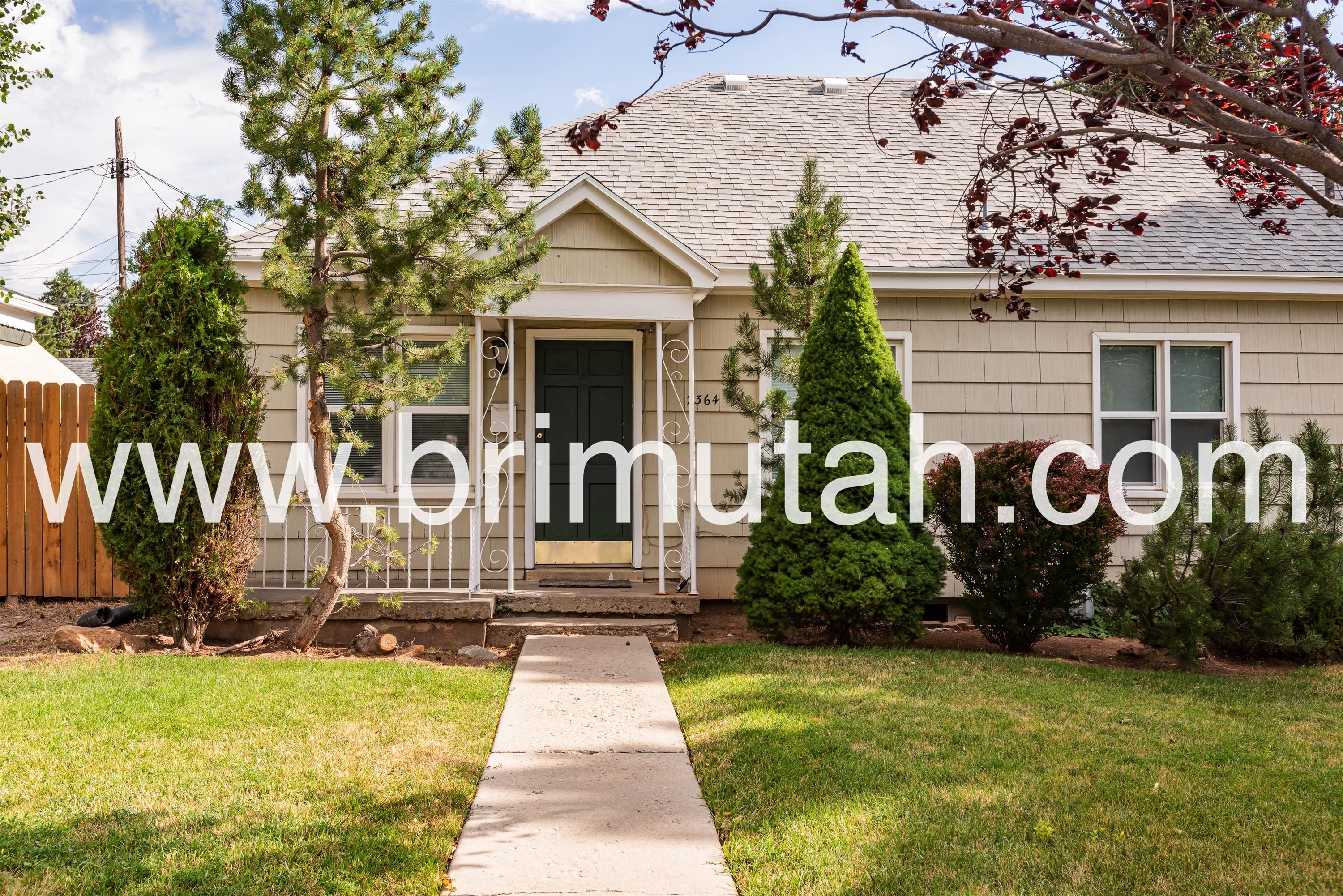 2364 E Redondo Ave – photo 1