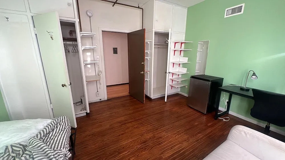 2455 Prospect St – photo 3