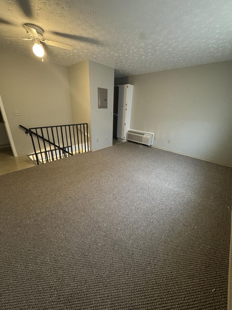 157 S High St unit E-2 – photo 2