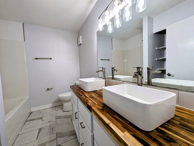 408 E 15th St unit 201 – photo 5