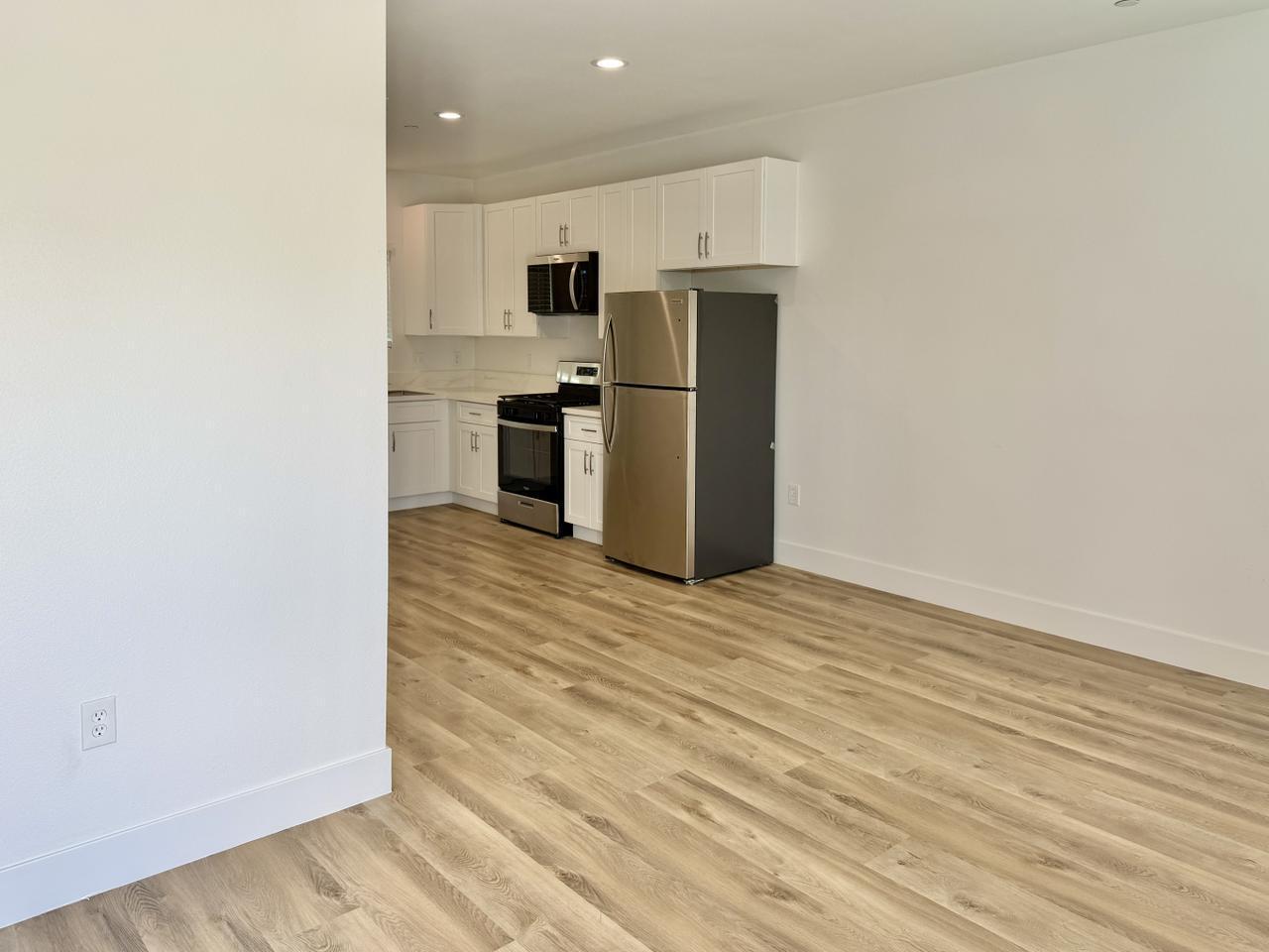 6991 Del Rosa Ave – photo 4