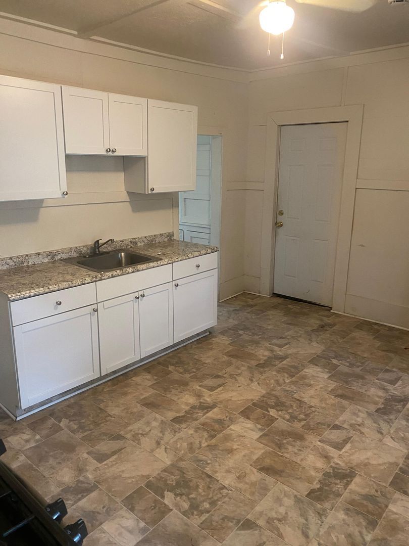 3802 Denison Ave unit Down – photo 3