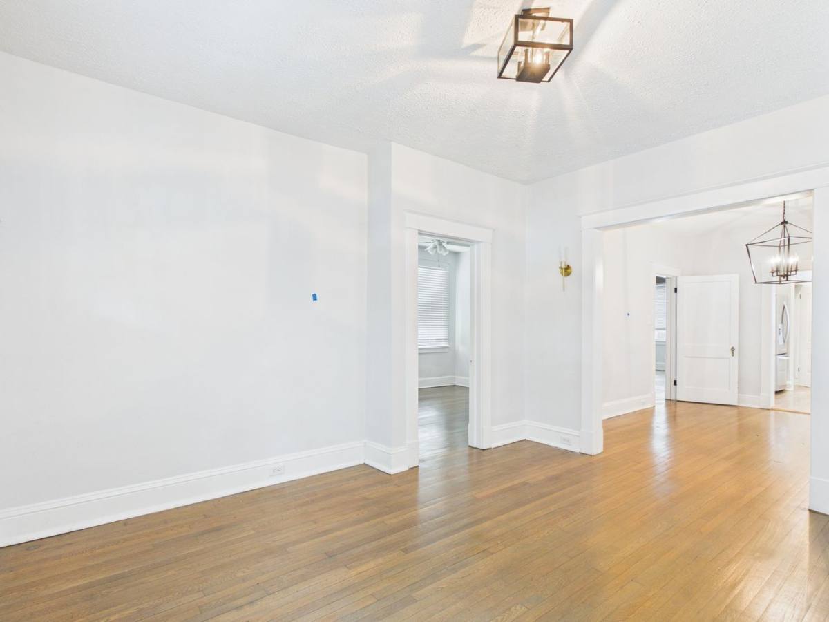 3011 Hanes Ave unit 1 – photo 5