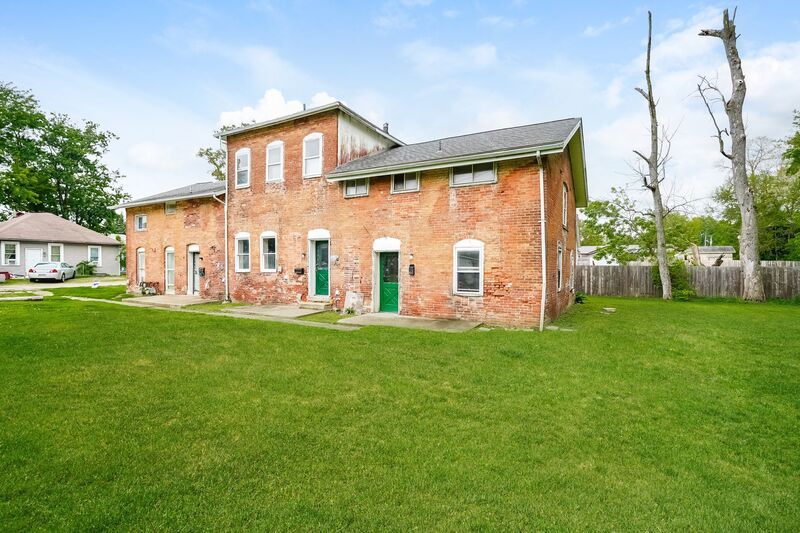20 Vernon Ave unit 3 – photo 2