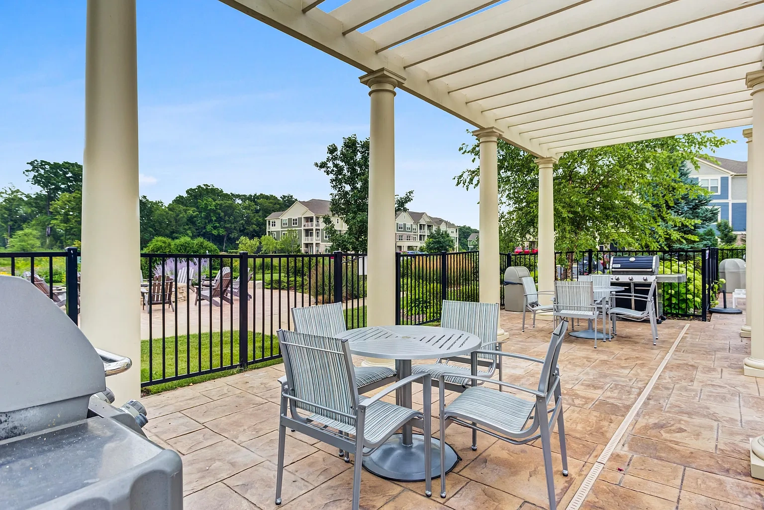 The Oaks Of Vernon Hills – photo 4