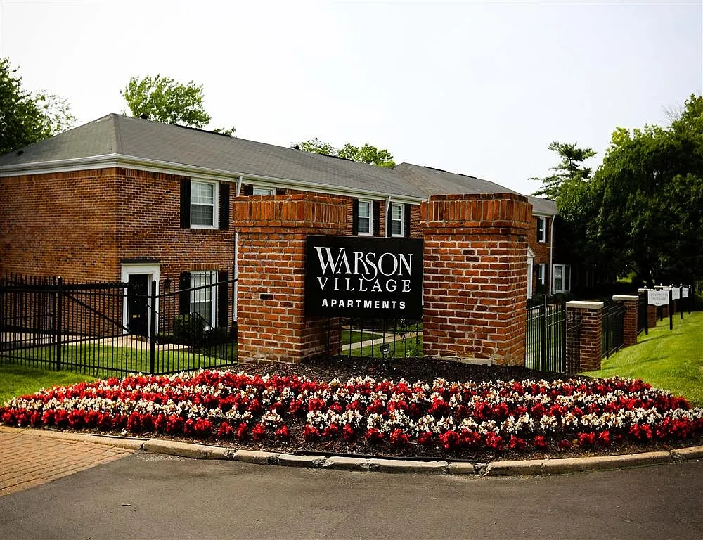 Warson Village Townhomes – photo 4