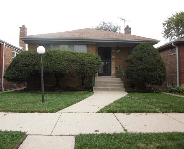 9035 S Euclid Ave – photo 1