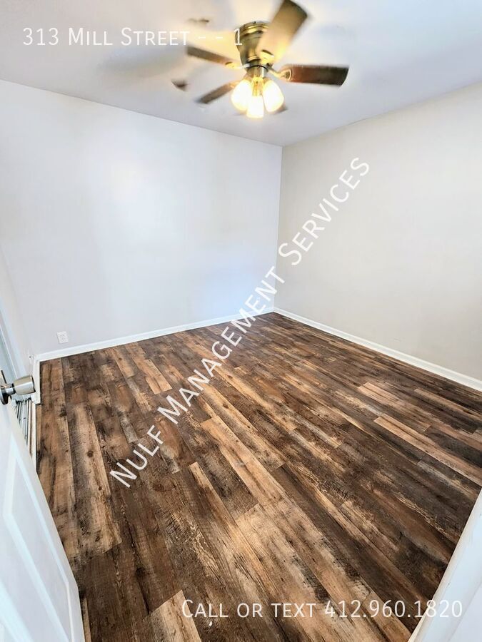 313 Mill St – photo 5