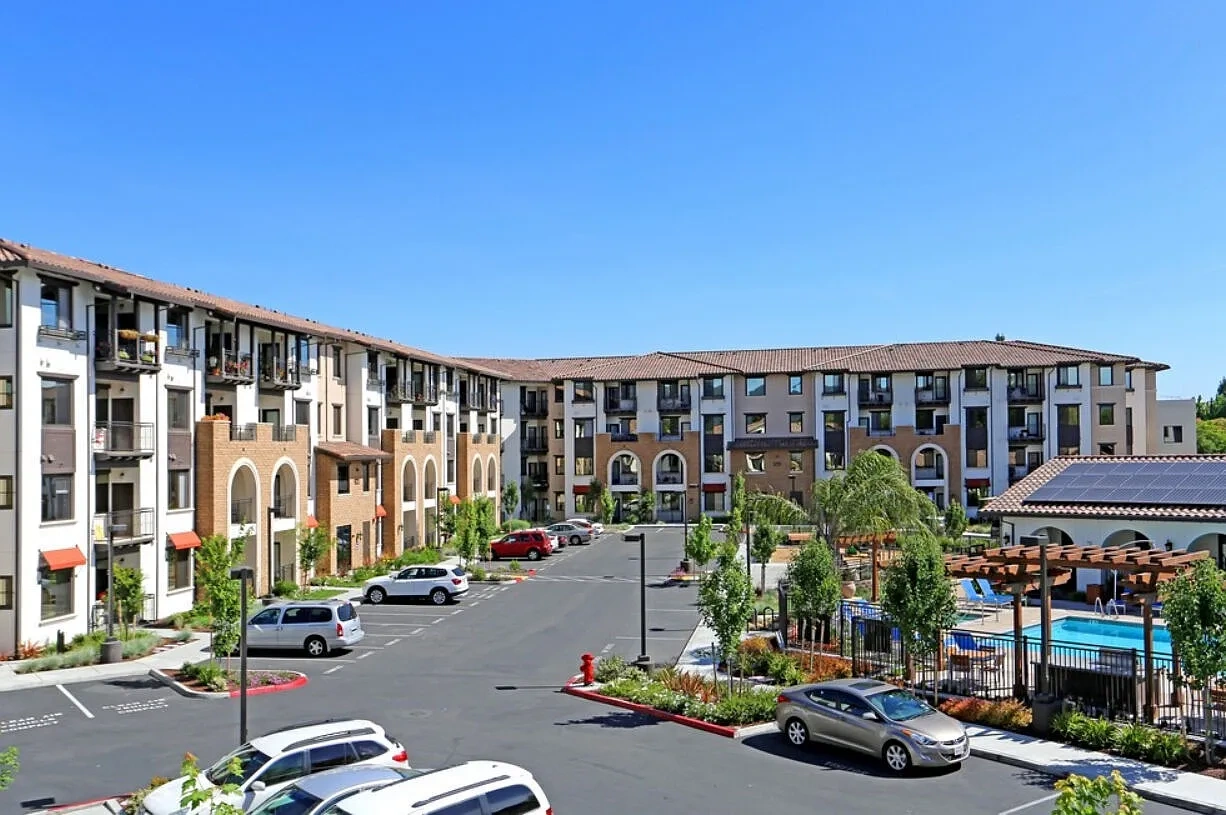 Hacienda Apartments – photo 4