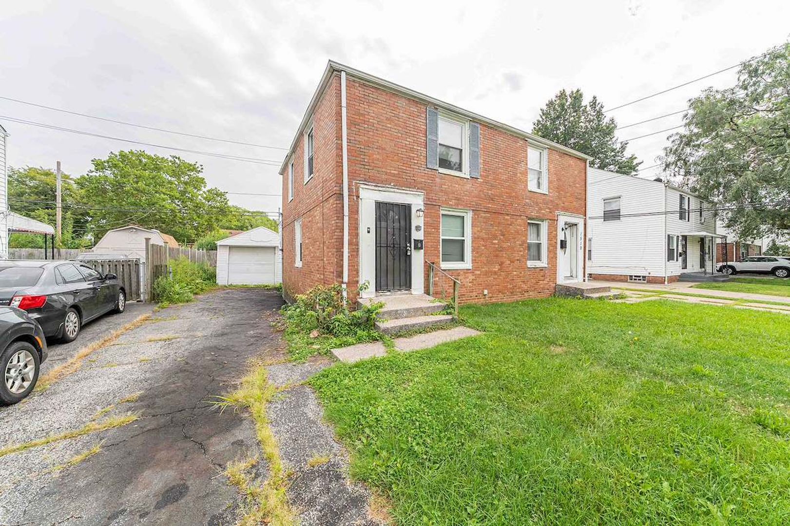 1517 E 256th St – photo 4