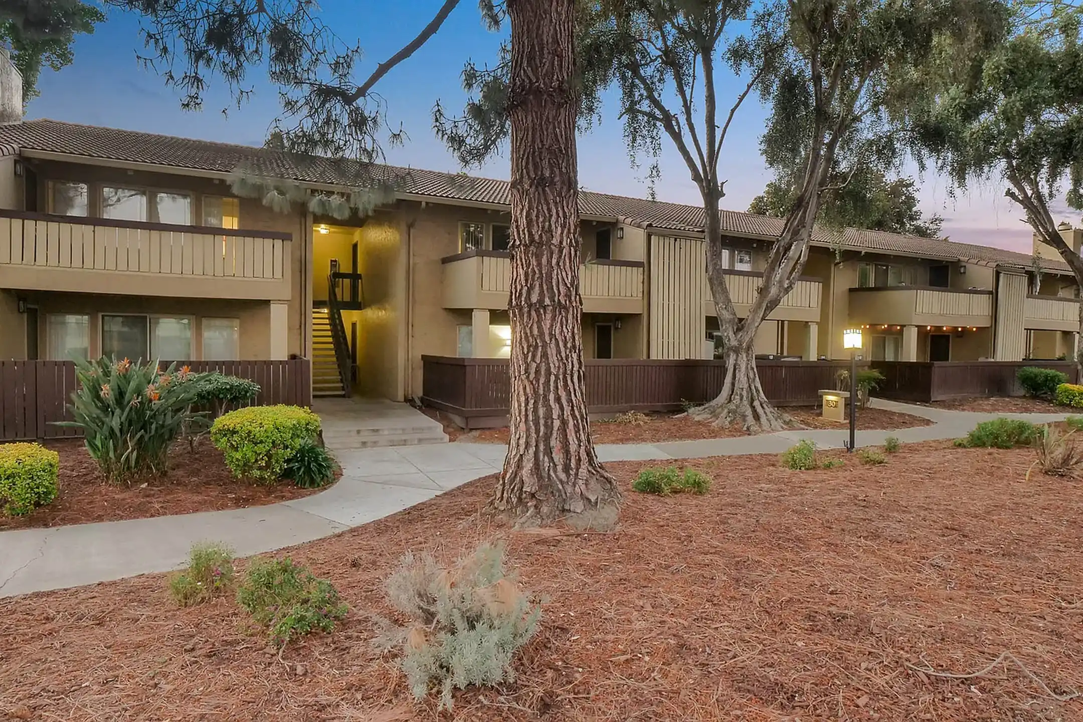 Summerwood Apartments 444 Saratoga Ave Santa Clara, CA