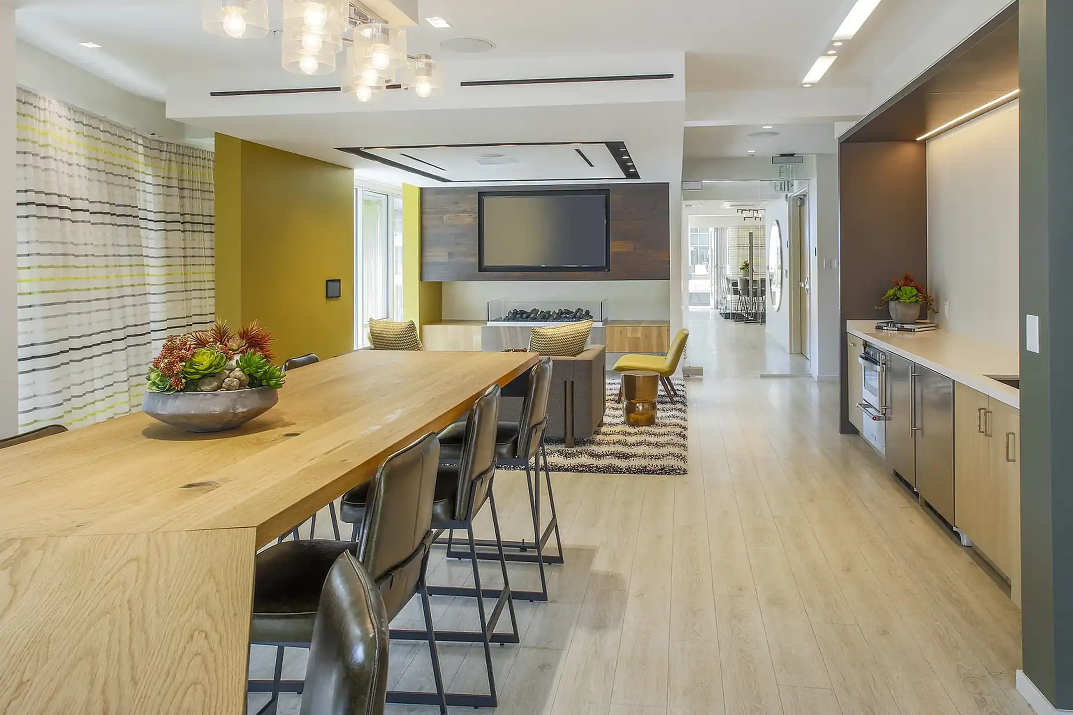 Mresidences olympic and olive