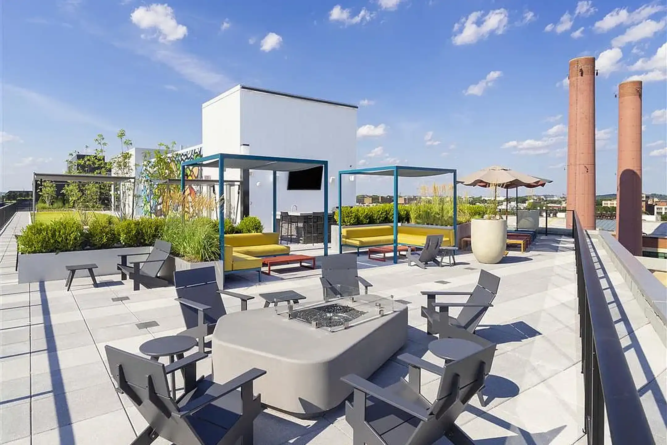 Guild 1346 4th St SE Washington, DC