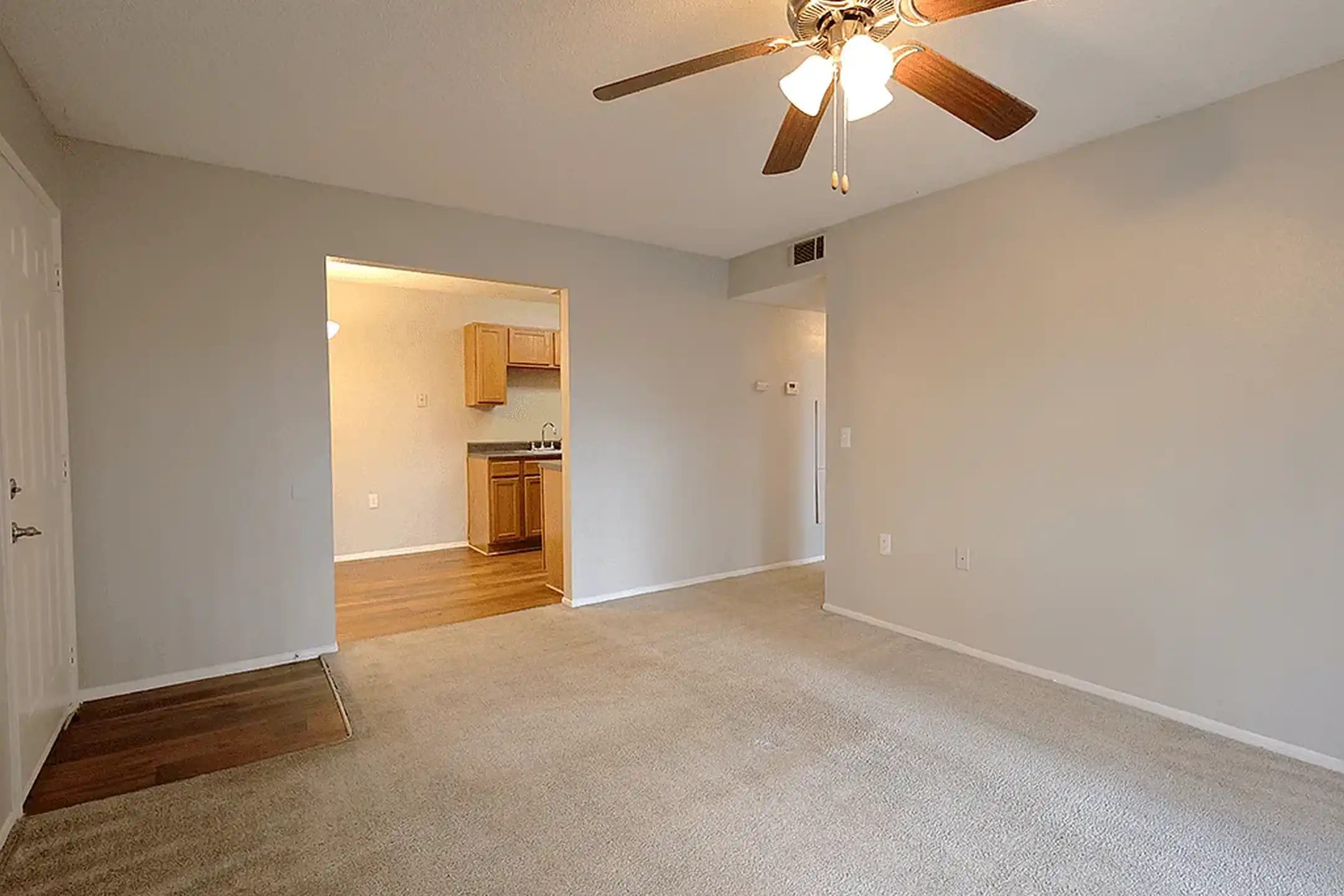 Wildewood South - 127 Sparkleberry Ln - Columbia, SC | Rent.