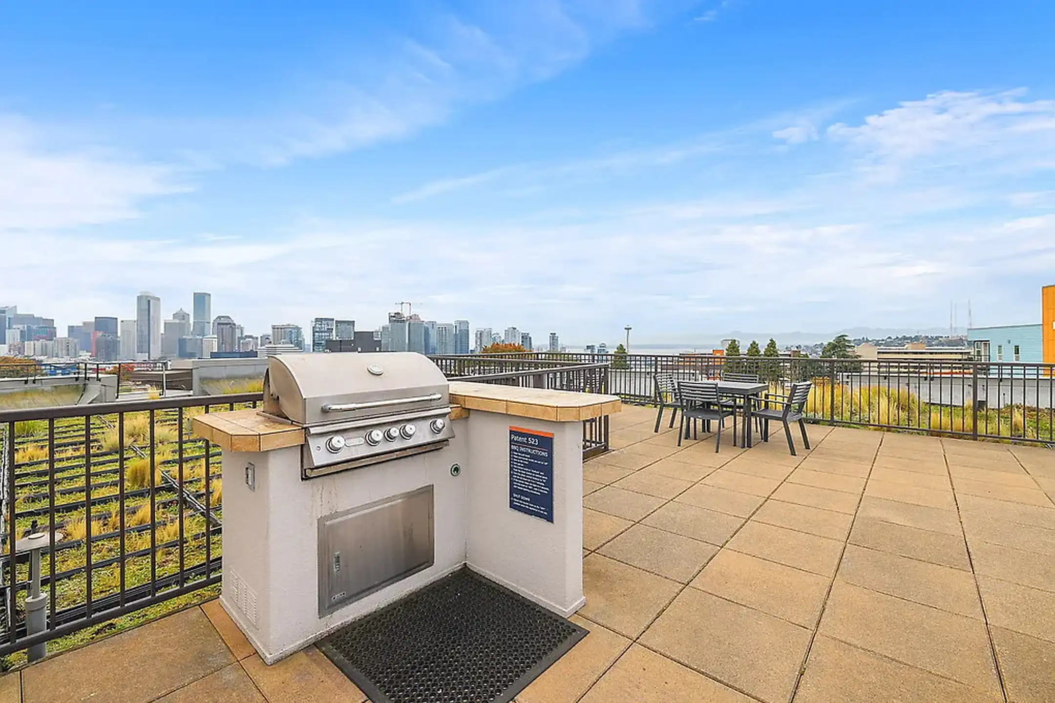 Patent 523 523 Broadway E Seattle, WA