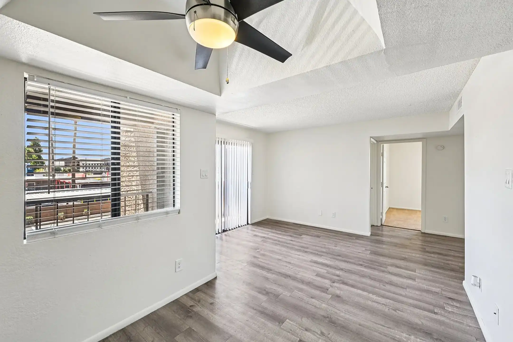 Solano - 5350 N 17th Ave - Phoenix, AZ | Rent.
