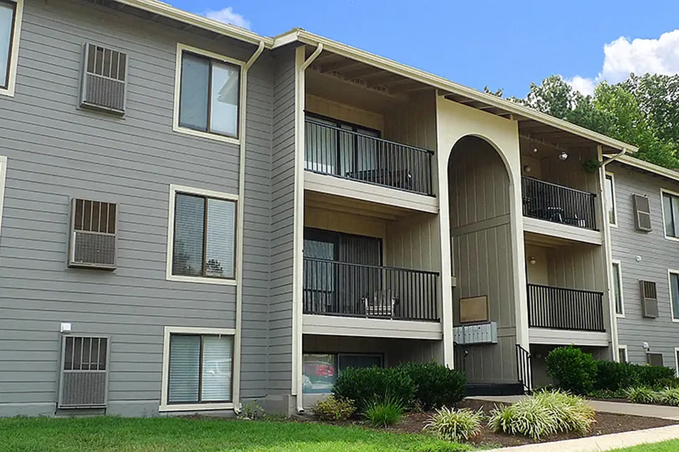 Curated visual reference: Luxury Apartments With Waterfront Views Richmond Va Reference: Tuckahoe Creek Apartments 1500 Honey Grove Dr Richmond Va