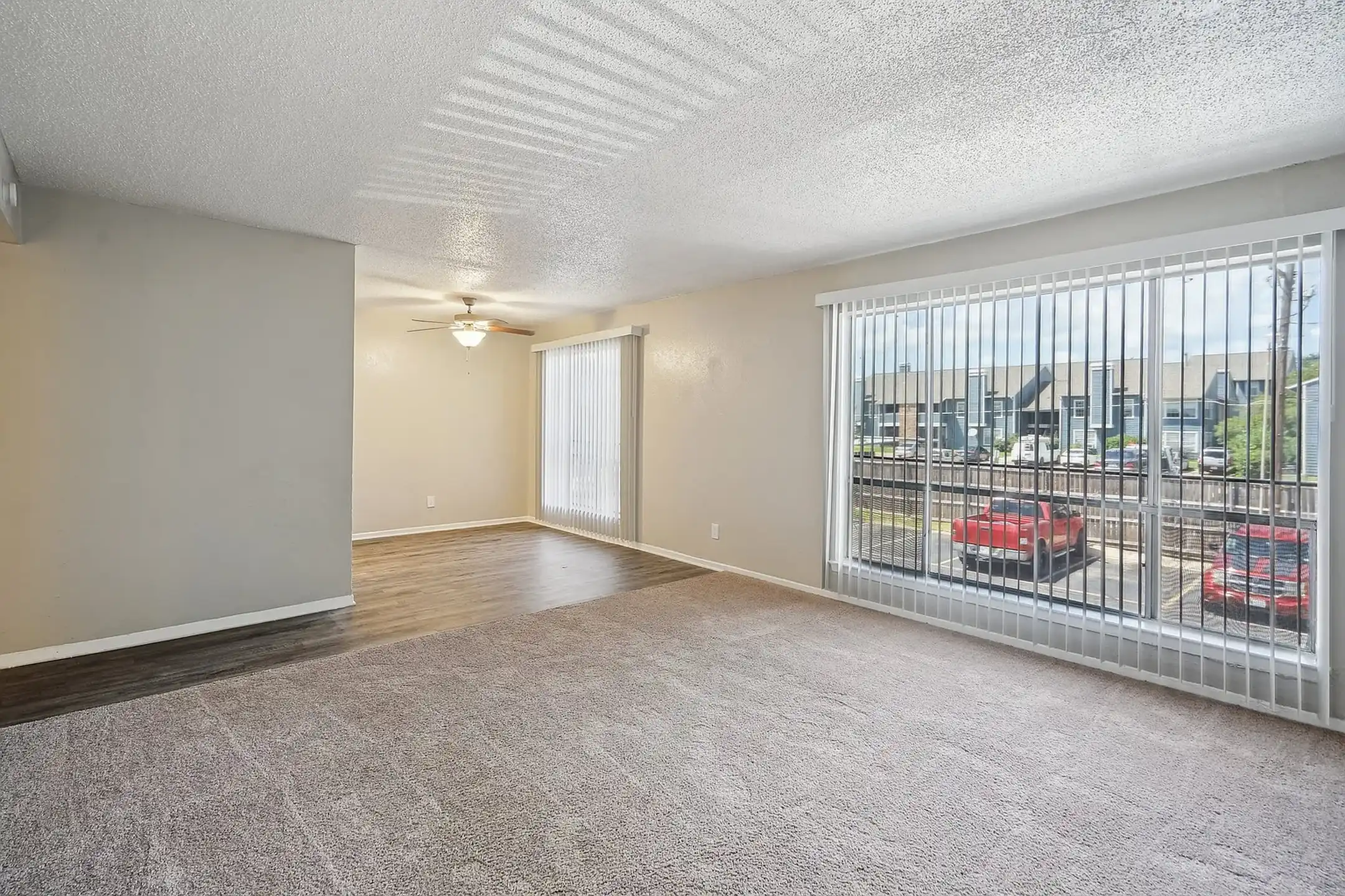 El Morocco - 3201 Finley Rd - Irving, TX | Rent.