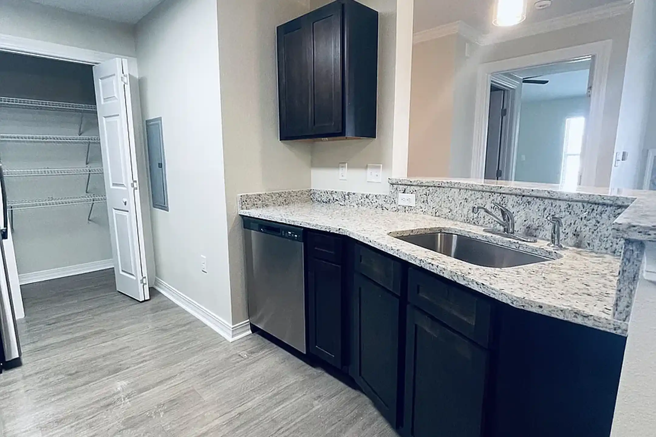 Belmere Luxury Apartments - 100 Belmere Luxury Ct - Houma, LA | Rent.
