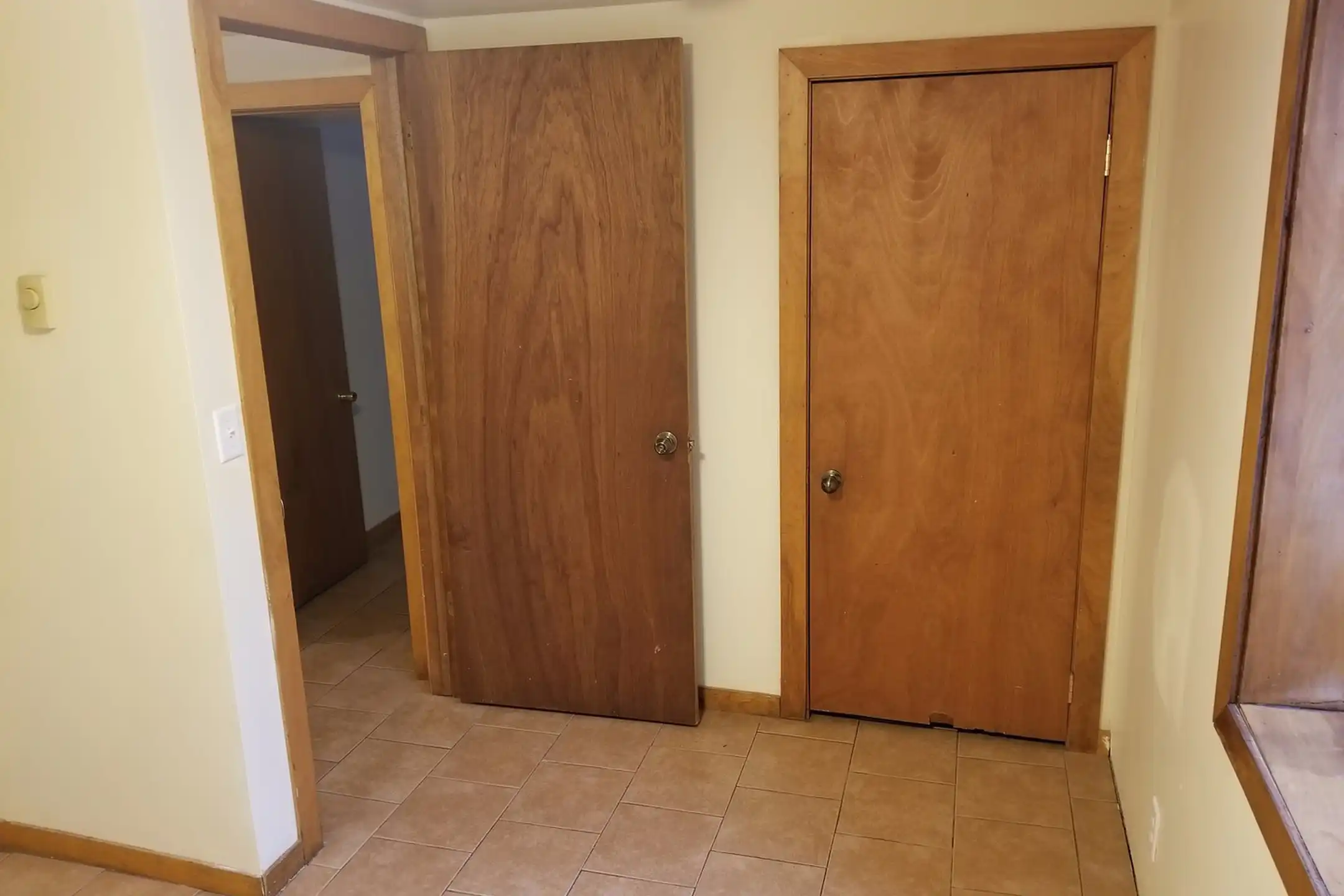 401 Highland Rd unit Unit 2 - Willmar, MN | Rent.