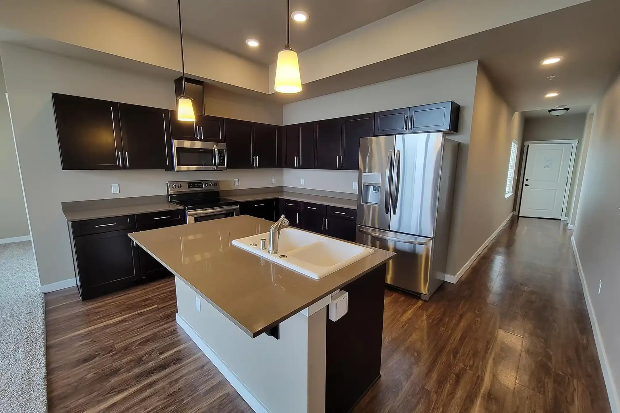 Picture of Summit Tower - 6563 McDonald Ave - Gig Harbor, WA | Rent.