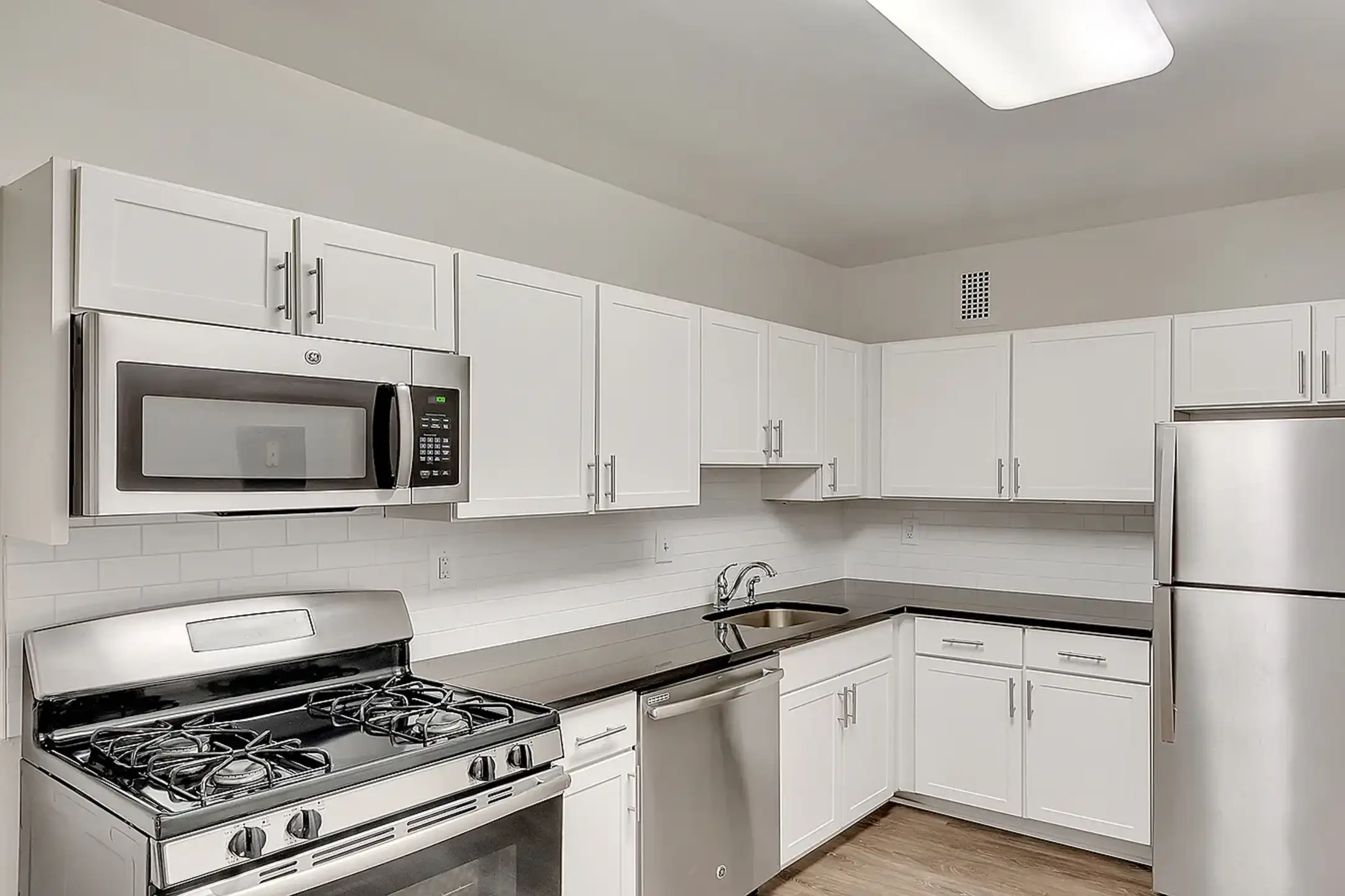 Willard Towers - 4701 Willard Ave - Chevy Chase, MD | Rent.
