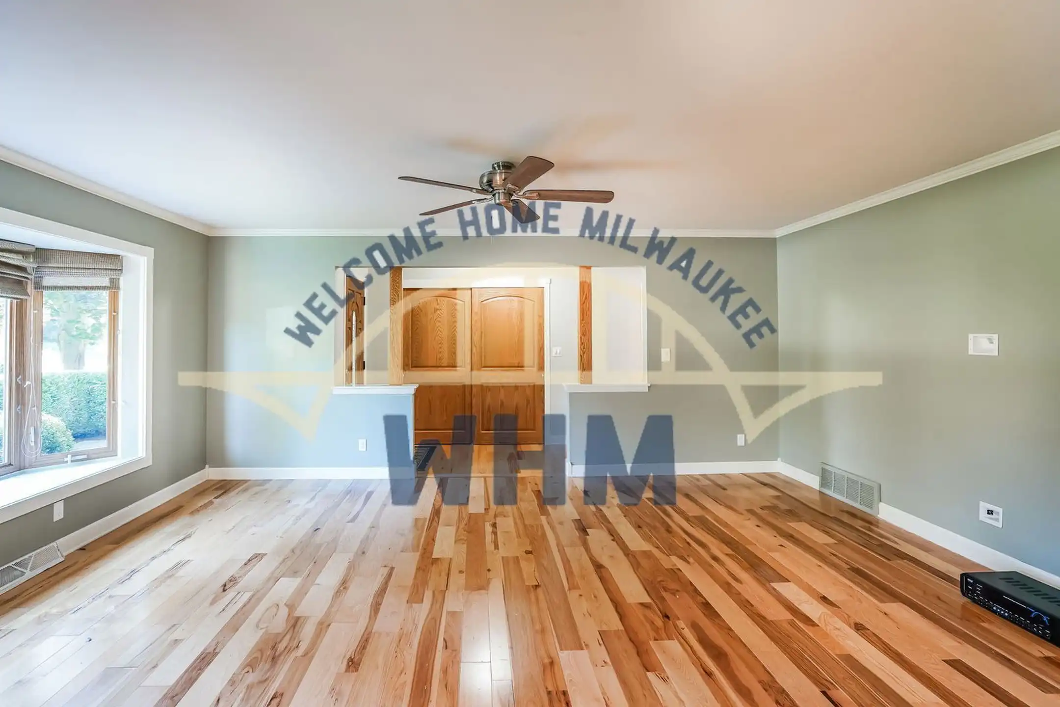 4515 Coral Dr Brookfield, WI