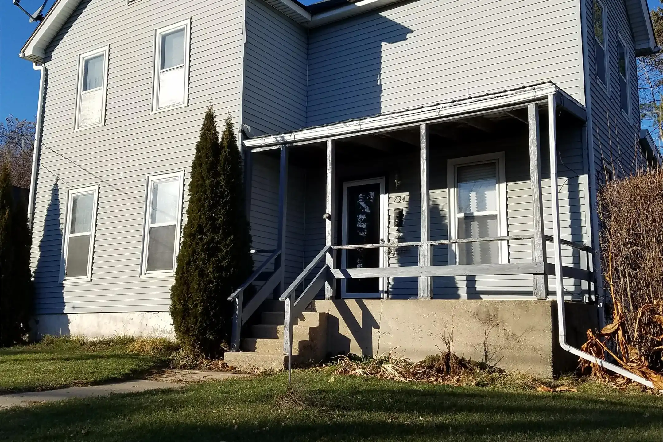 734 E Shawnee St Freeport, IL