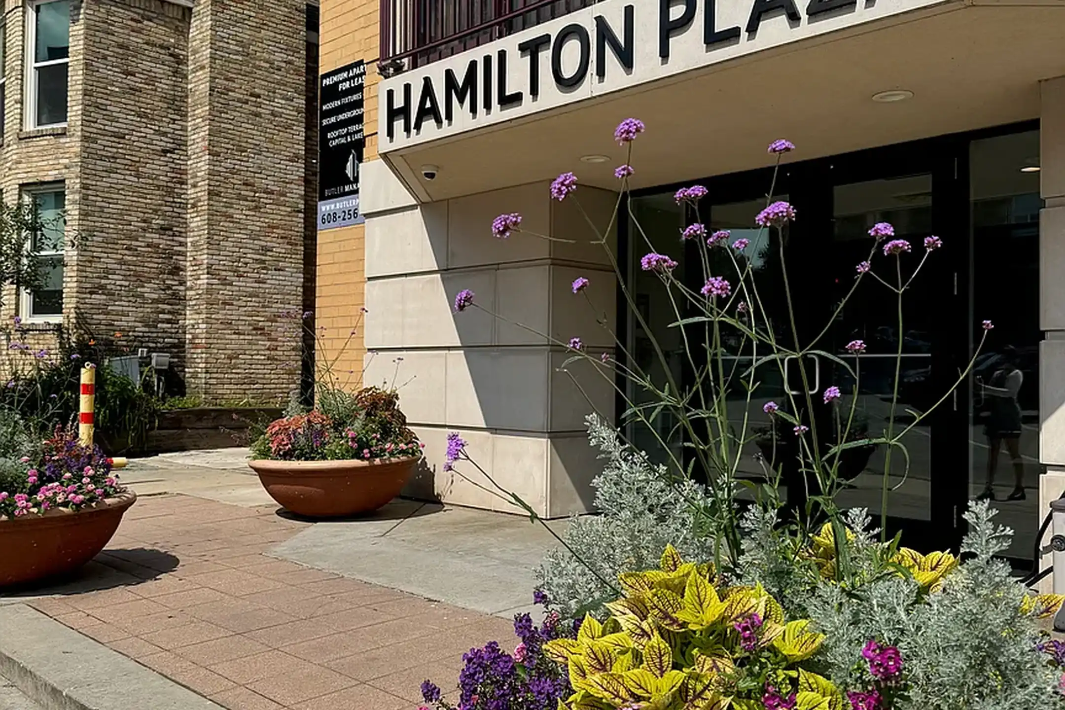 Hamilton Plaza 202 N Hamilton St Madison, WI