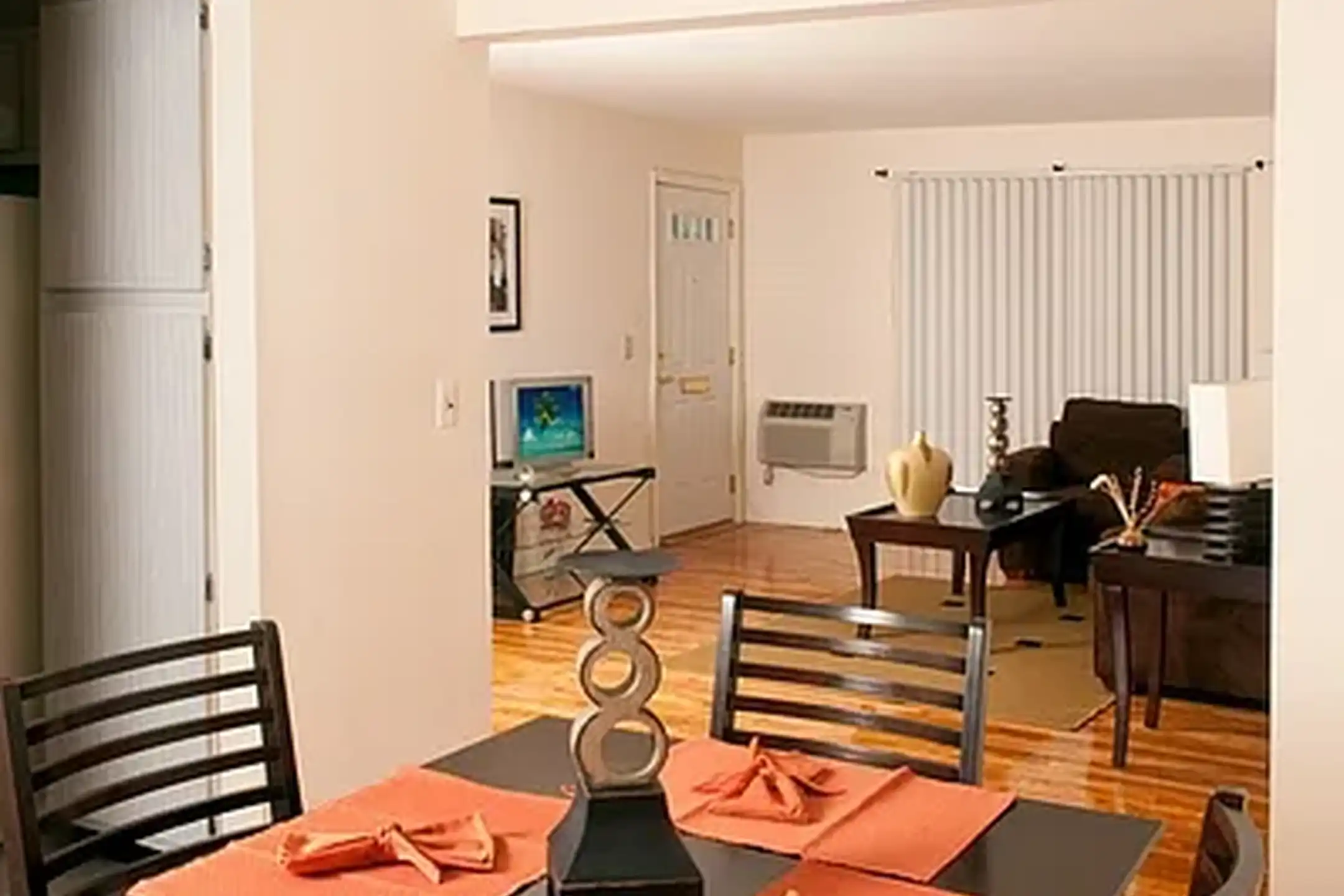 Victoria Gardens 117 Victoria Dr Eatontown, NJ