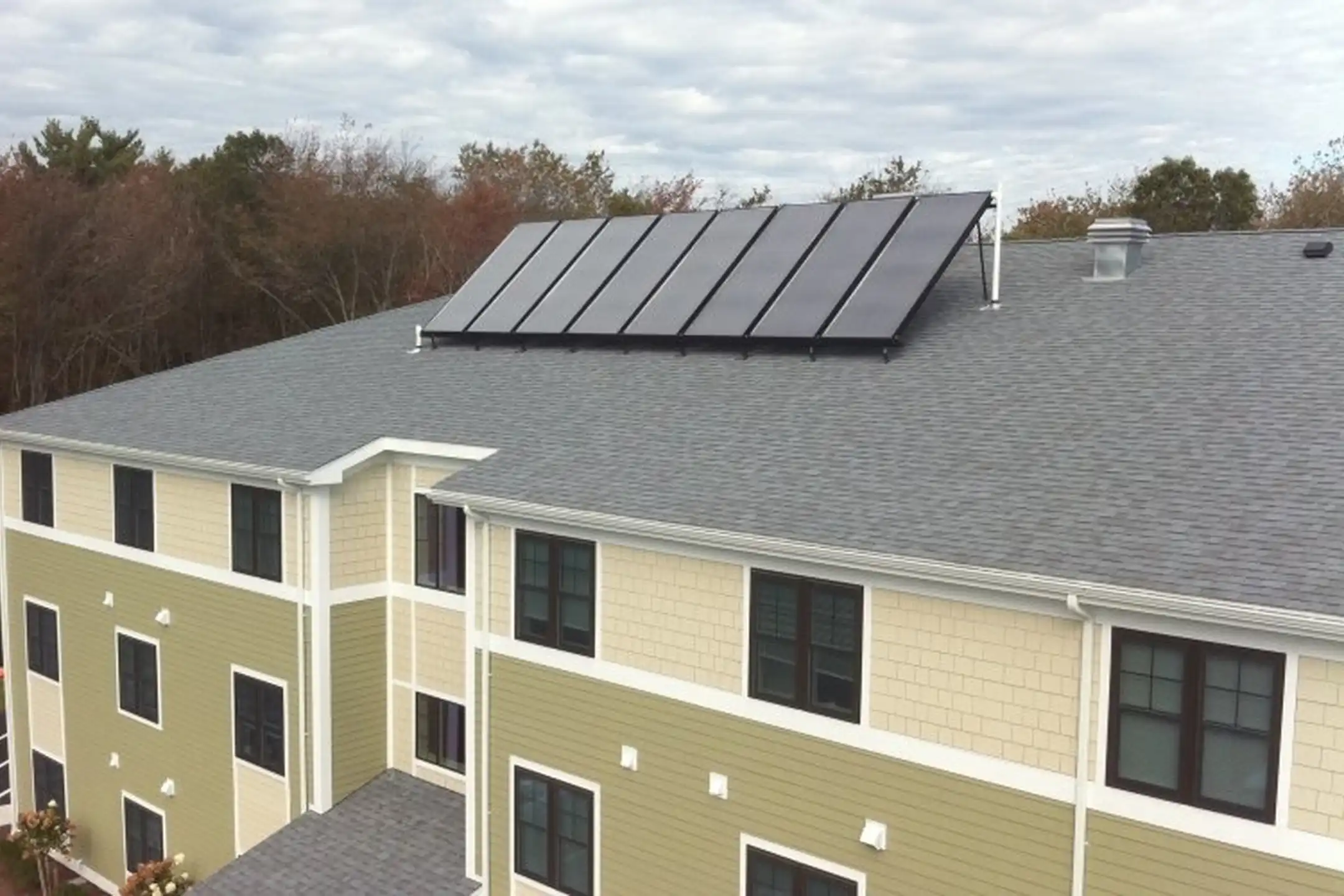 679 Pond St unit 101 Weymouth, MA