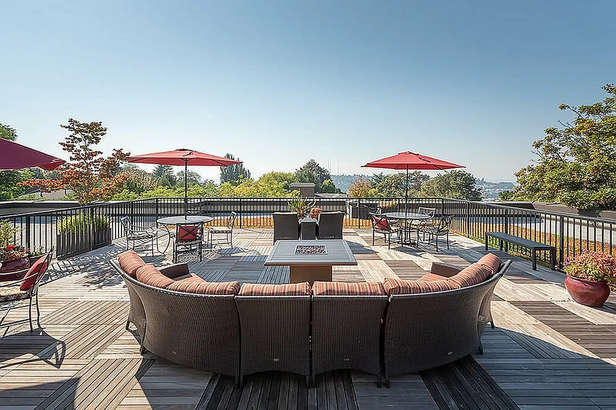 Gatsby Apartments 1145 10th Ave E Seattle, WA