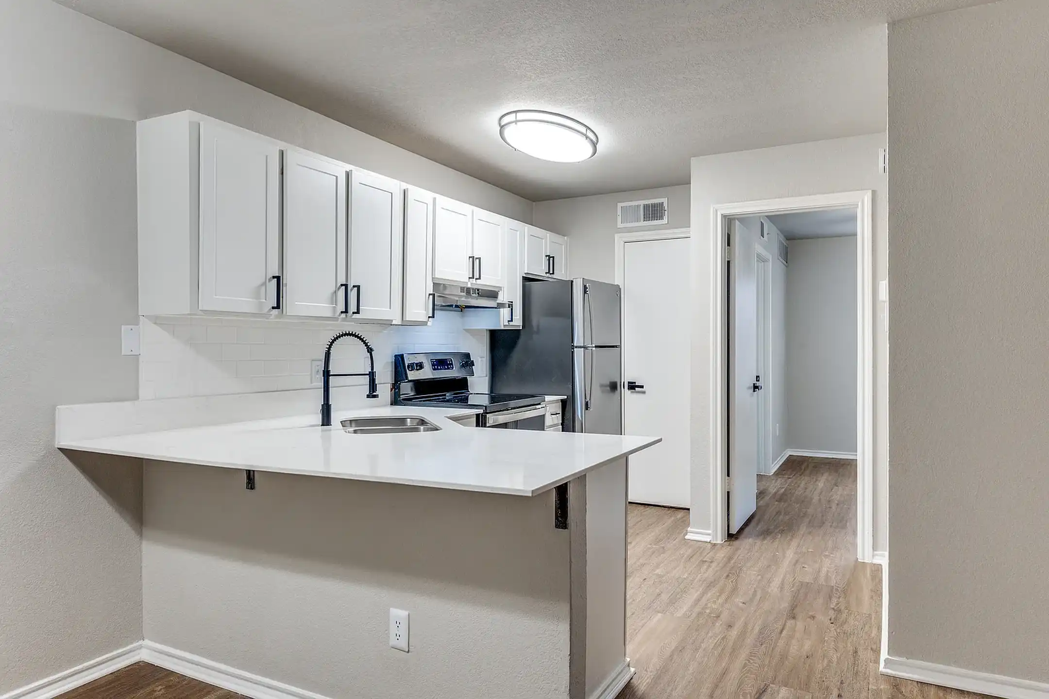 Crest River District Apartments 124 Roberts Cut Off Rd Fort