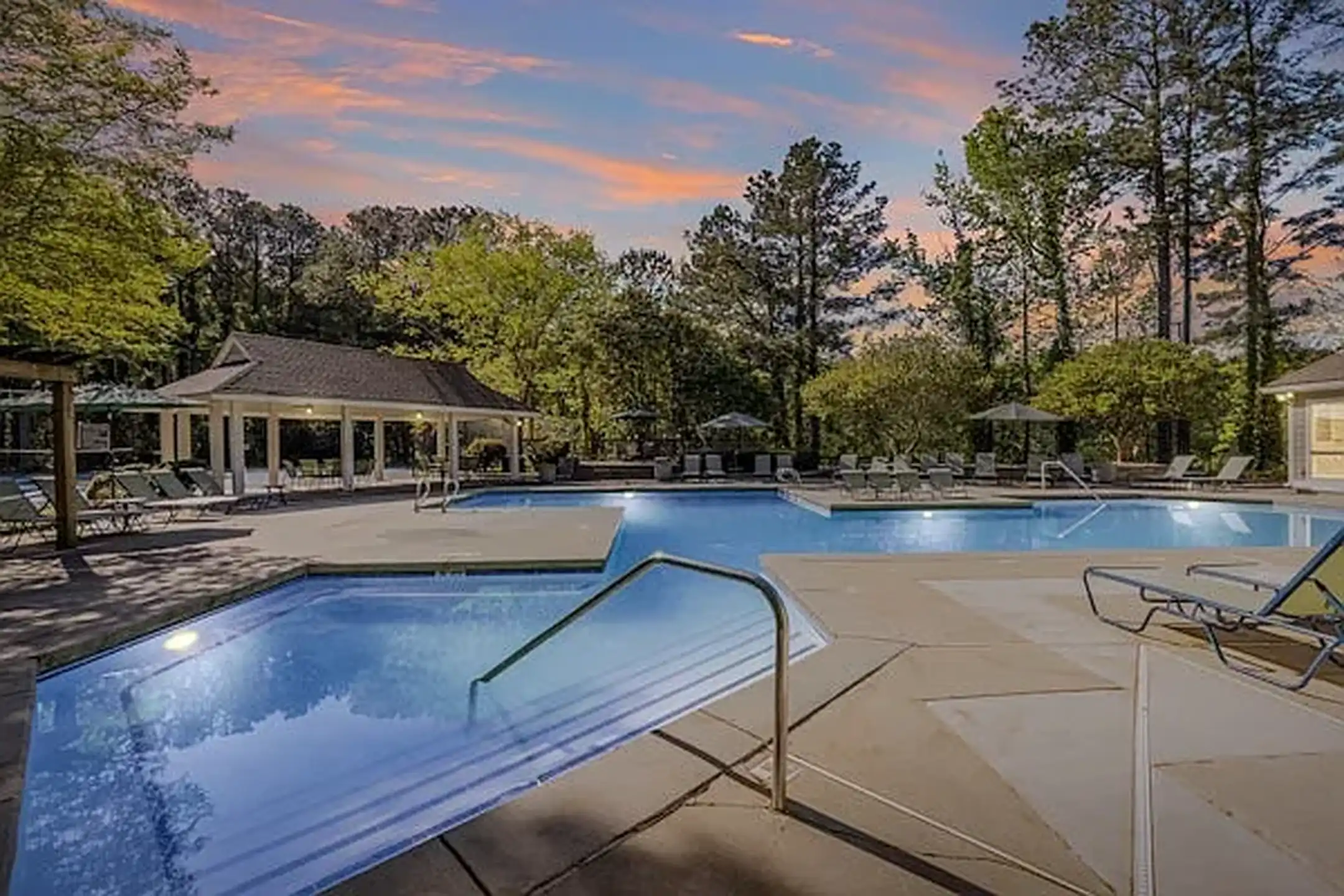 Grove Parkview - 1900 Glenn Club Dr - Stone Mountain, GA | Rent.