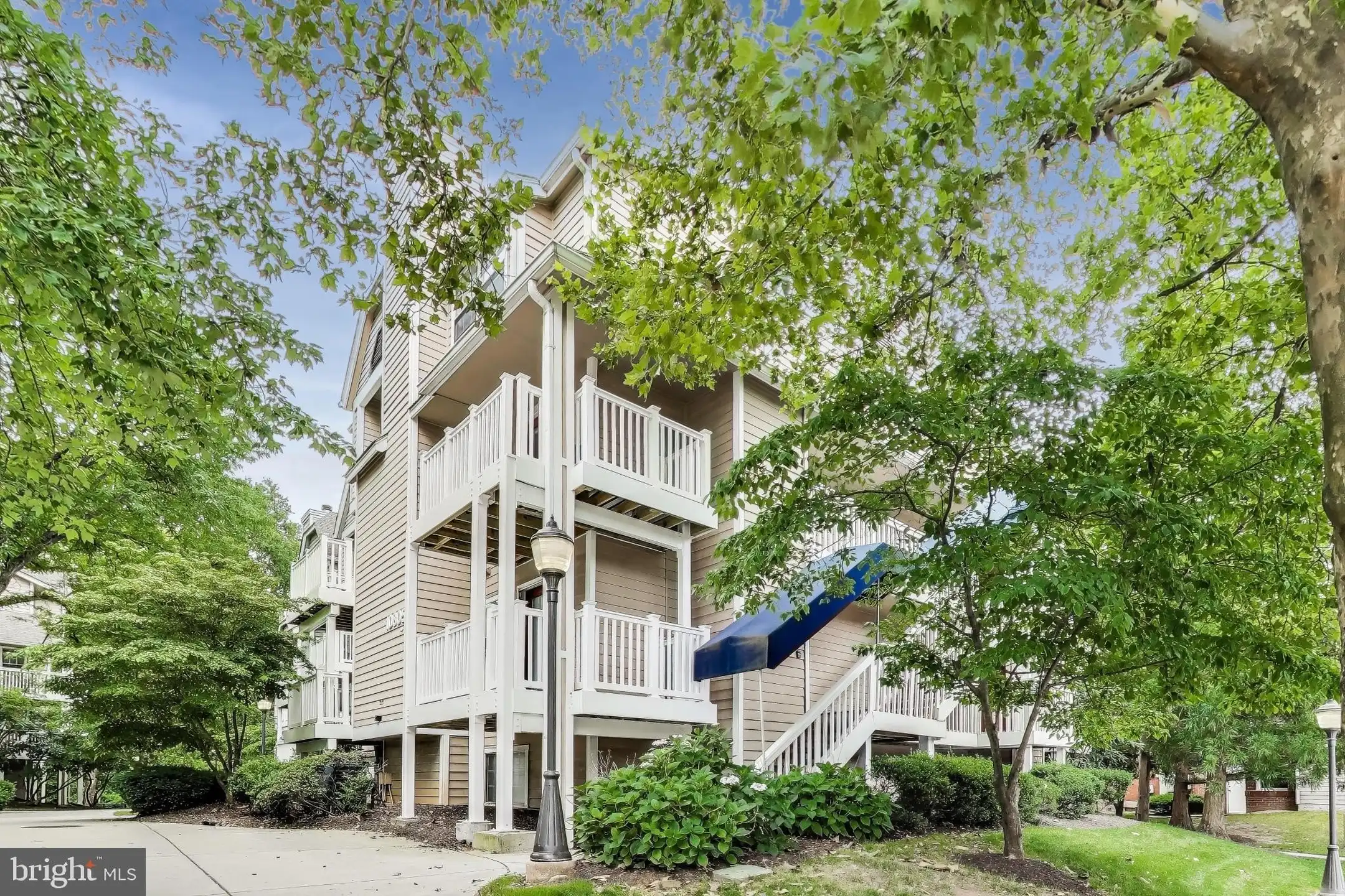 10805 Hampton Mill Terrace #130 North Bethesda, MD