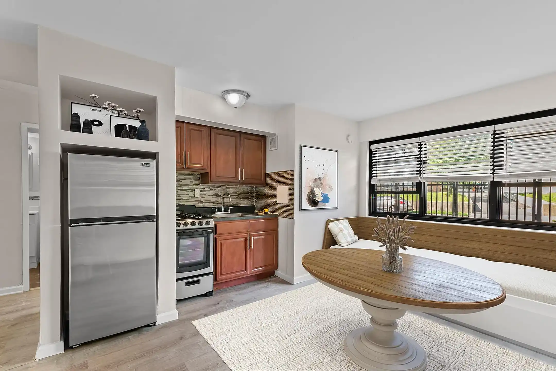 Glenwood 55 Glenwood Ave East Orange, NJ