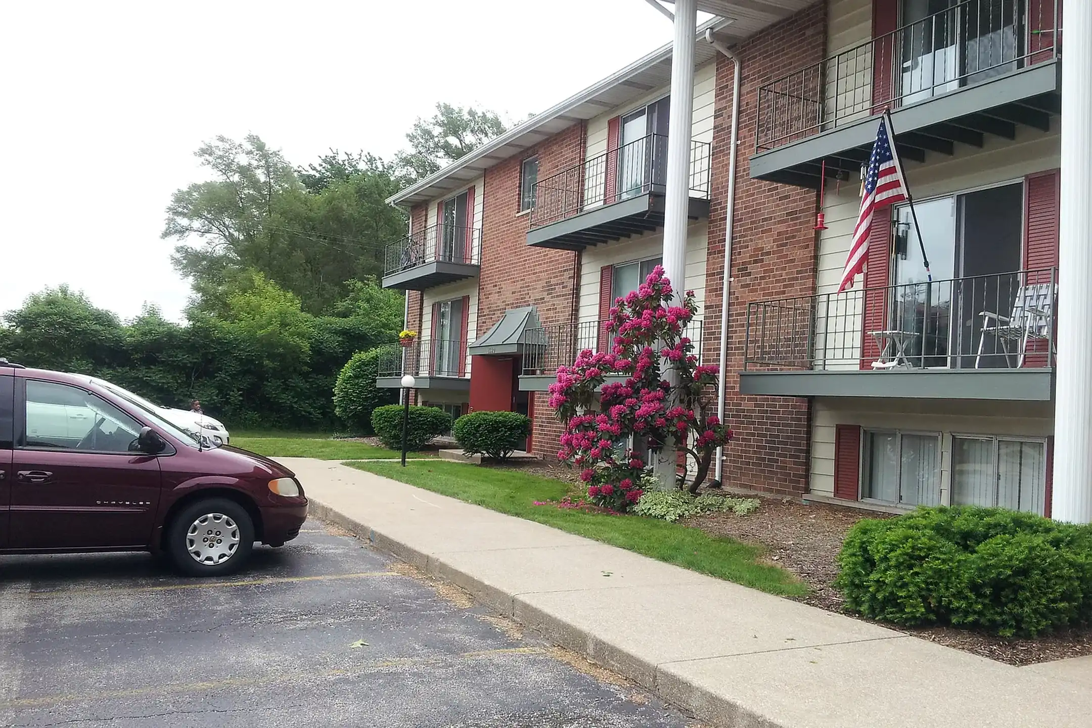 Village Terre Apartments - 1512 Rosemary Ln - South Bend, IN | Rent.