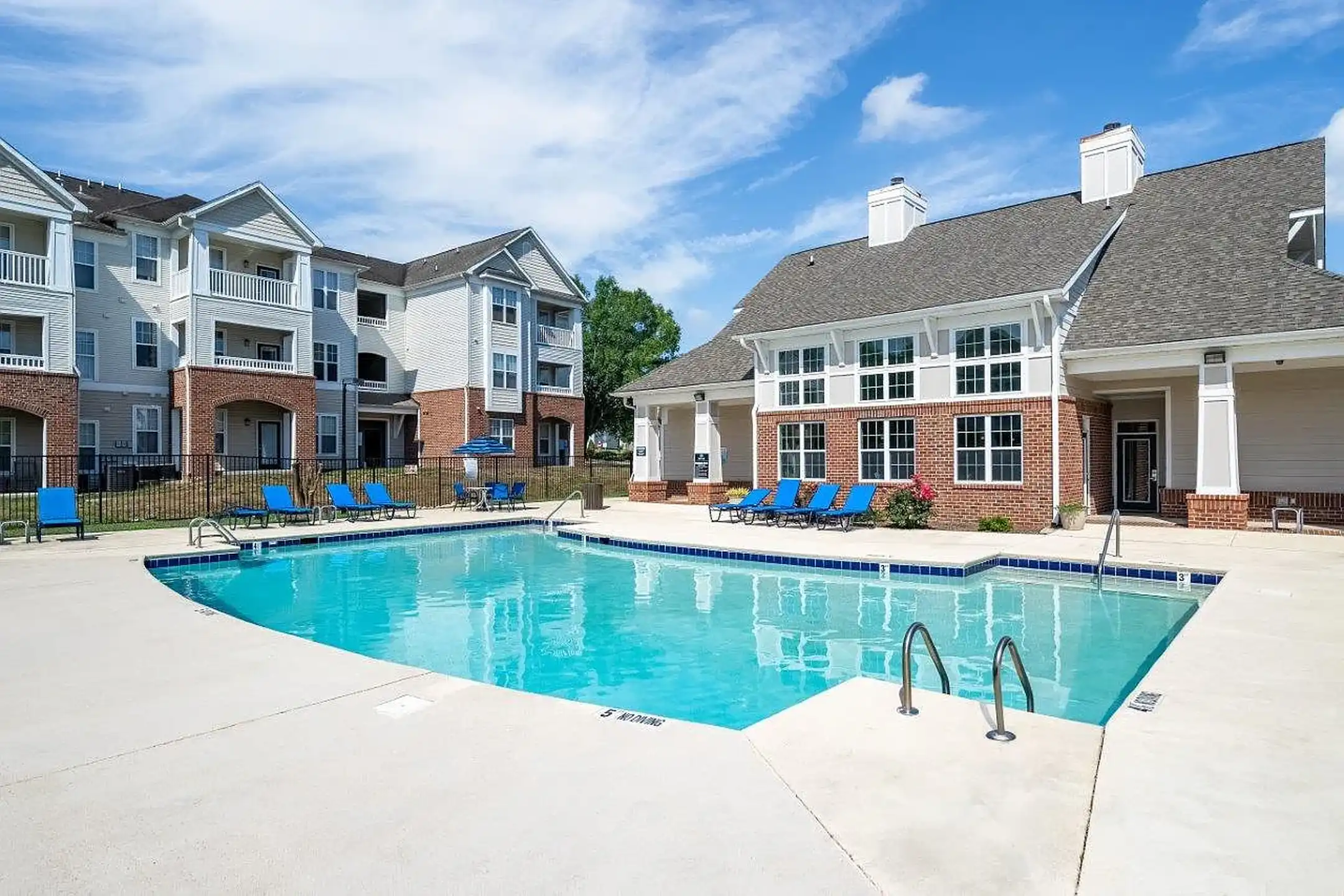 Falls Creek Apartments and Townhomes - 8800 Cattail Creek Pl - Raleigh ...