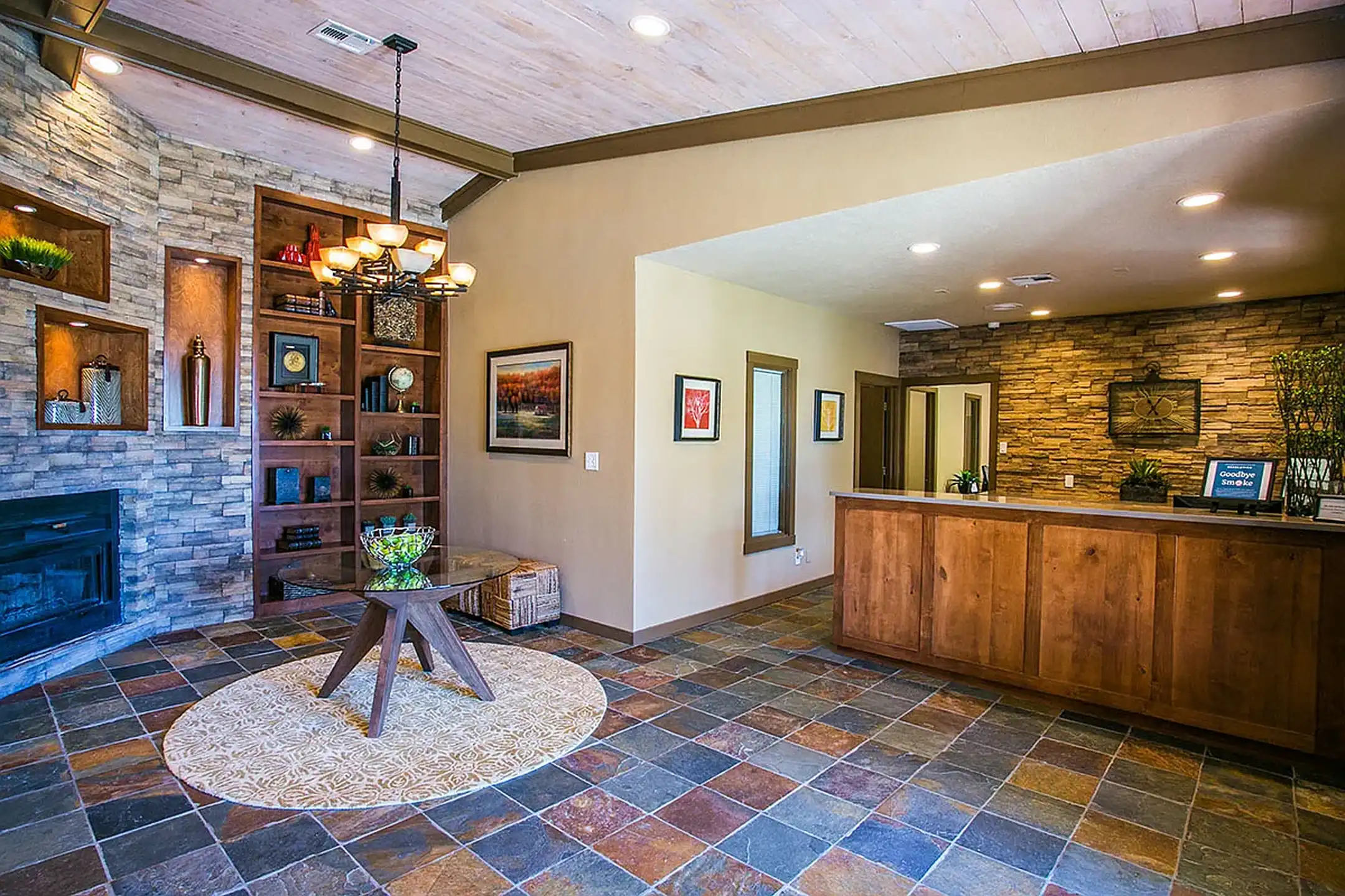 Del Rio Apartments - 4601 Montano Rd NW - Albuquerque, NM | Rent.